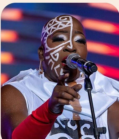Stacey Sobers performing